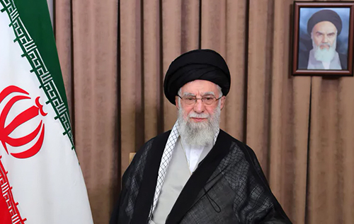 Режим стоїть: що чекає Іран після смерті Хаменеї, - Bloomberg